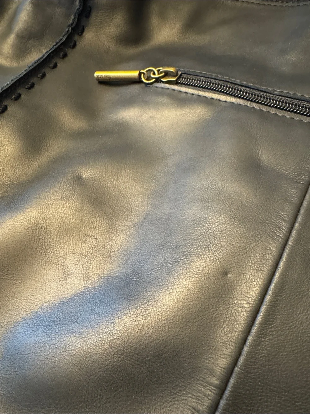 The Sak appears unused